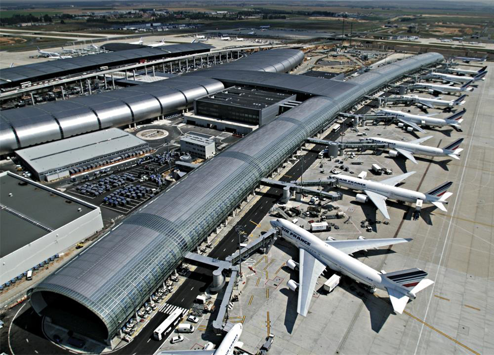 French. Paris-charles de Gaulle Airport