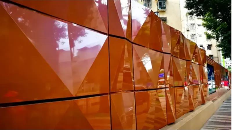 Which facade manufacturers offer 3D forming and CNC fabrication?