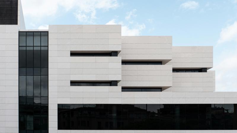 Custom aluminum honeycomb panel facade project