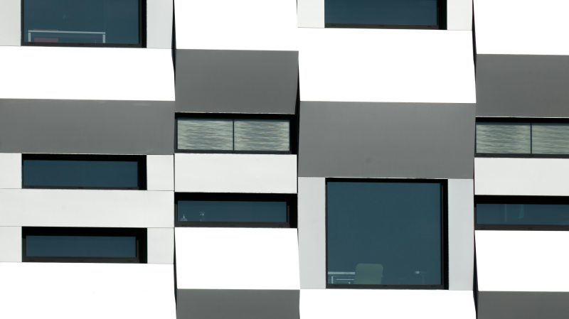 What are the leading facade cladding manufacturers for modern rainscreen systems?