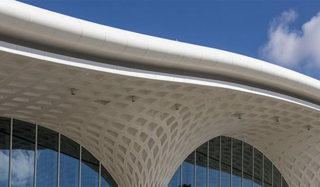 Curved Facade